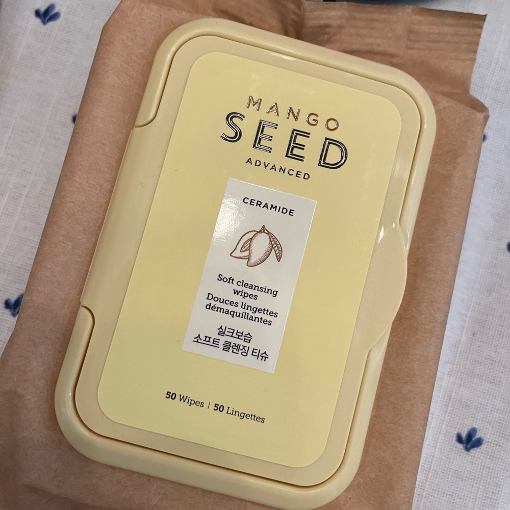 KOREAN SKINCARE Mango Seed/Ceramide Advanced Cleansing Wipes NEW Sealed